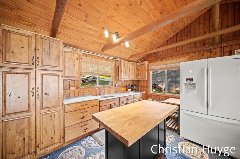 8818 E 128th Street Sand Lake, MI 49343