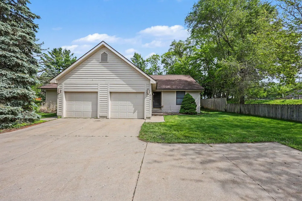 674 South Street Grass Lake Village, MI 49240