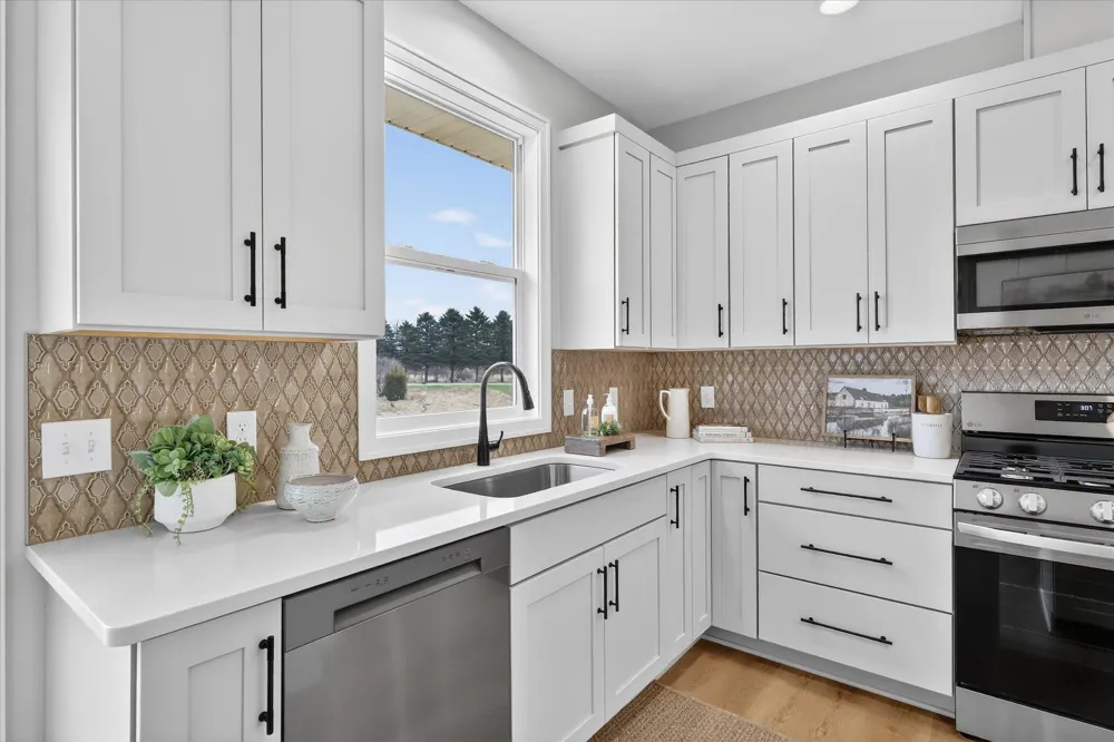 14104 Bridgeview Pointe Vicksburg, MI 49097