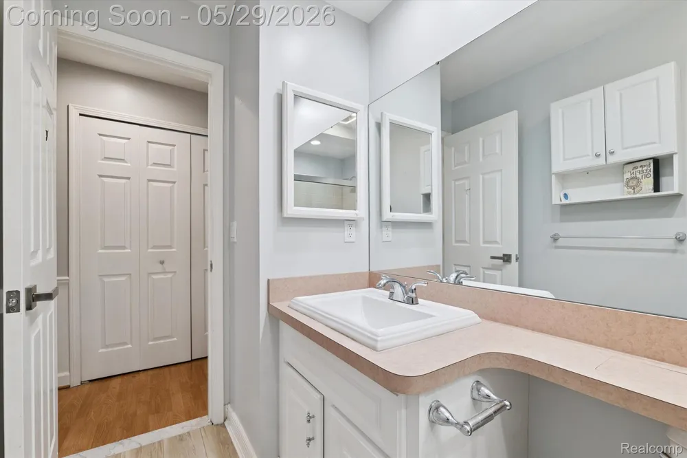 25440 Quarter Deck Street Harrison Charter Township, MI 48045