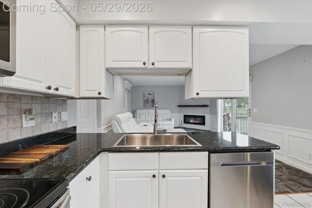 25440 Quarter Deck Street Harrison Charter Township, MI 48045