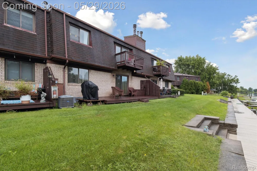25440 Quarter Deck Street Harrison Charter Township, MI 48045