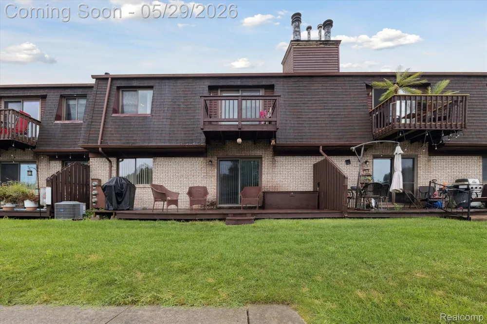 25440 Quarter Deck Street Harrison Charter Township, MI 48045