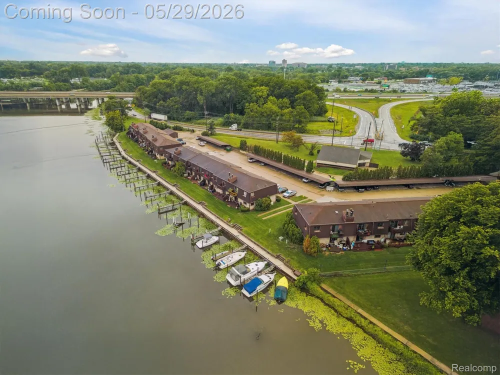 25440 Quarter Deck Street Harrison Charter Township, MI 48045