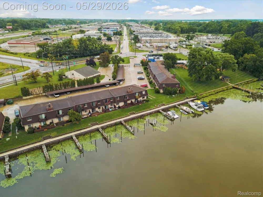 25440 Quarter Deck Street Harrison Charter Township, MI 48045