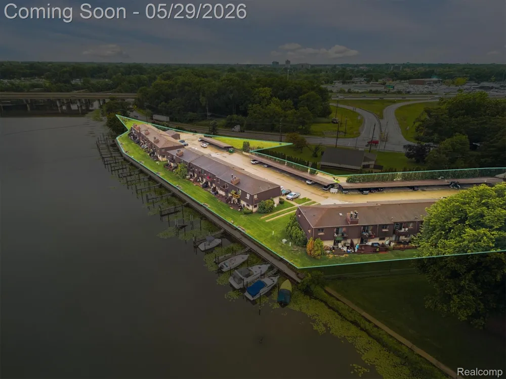 25440 Quarter Deck Street Harrison Charter Township, MI 48045