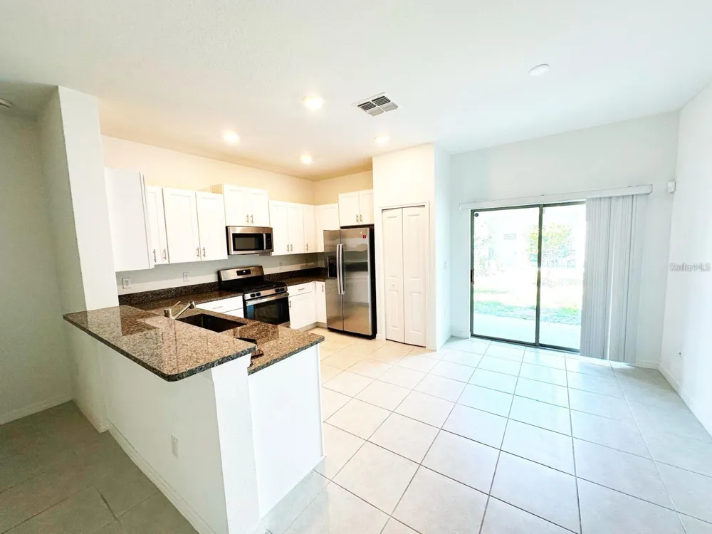 8239 CRESCENT OAKS DRIVE New Port Richey, FL 34655