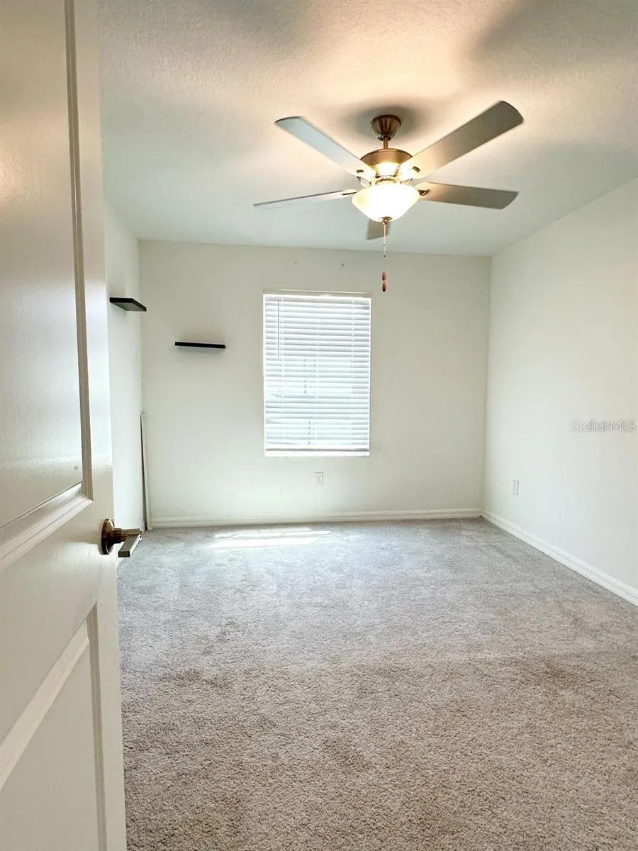 8239 CRESCENT OAKS DRIVE New Port Richey, FL 34655