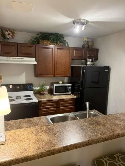 416 Granville Court Sandy Springs, GA 30328