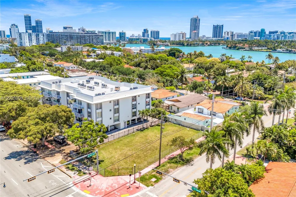 1240 71st St Miami Beach, FL 33141