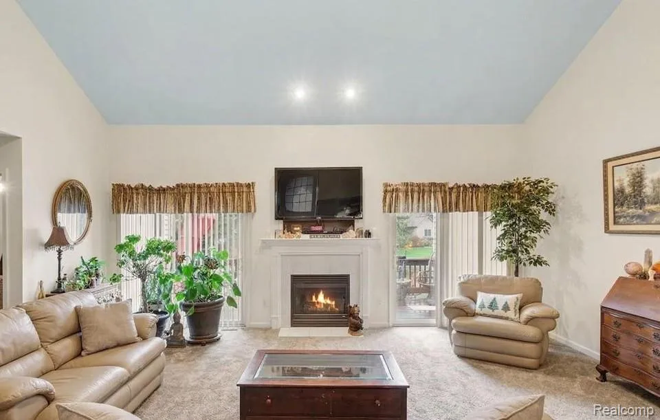 2053 Golfcrest Drive Davison Township, MI 48423