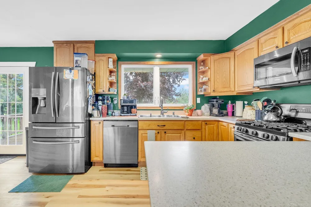 4394 Deckerville Road Marion Township, MI 48427