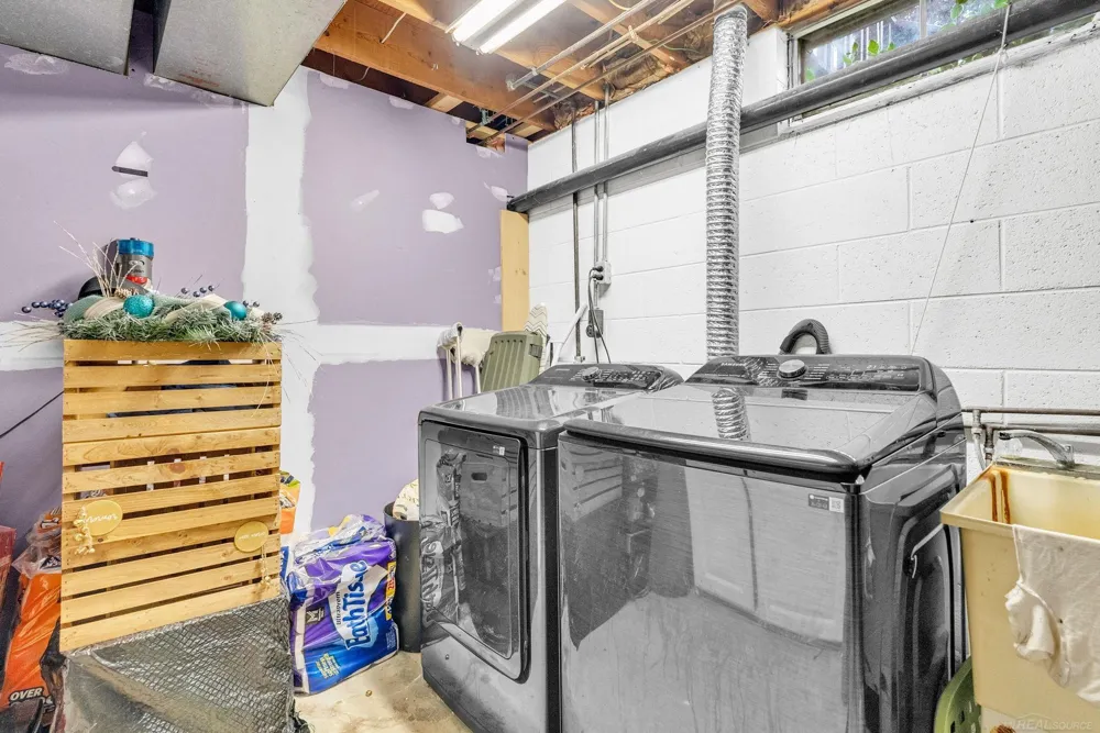 4394 Deckerville Road Marion Township, MI 48427