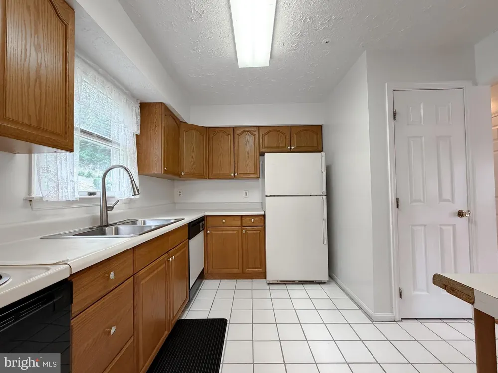 23401 HAWKINS DRIVE Aquasco, MD 20608