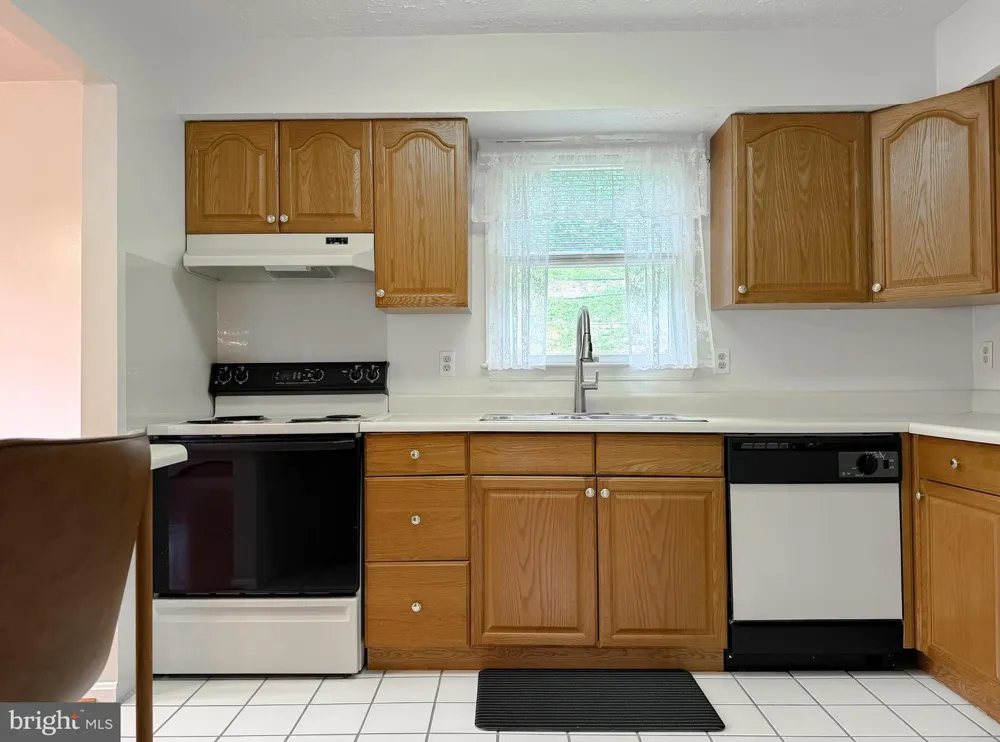 23401 HAWKINS DRIVE Aquasco, MD 20608