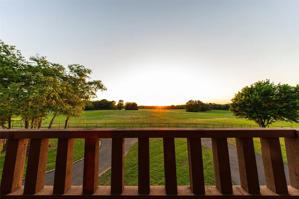 1281 County Road 3113 Jacksonville, TX 75766