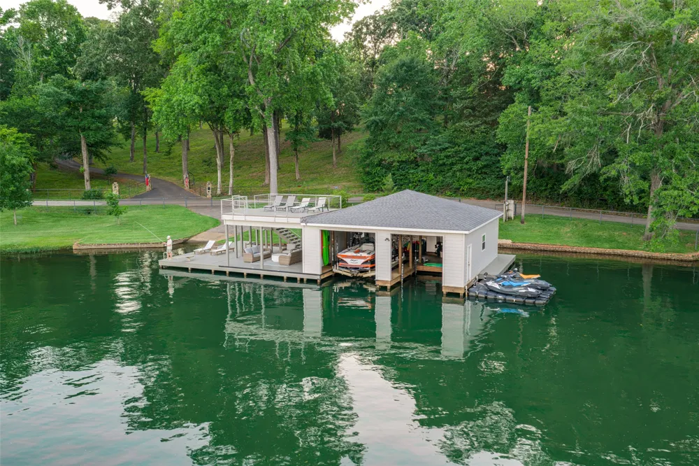 1281 County Road 3113 Jacksonville, TX 75766
