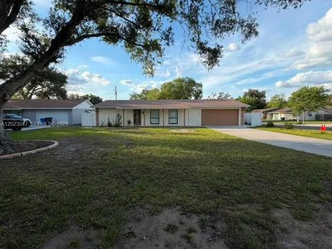 1210 BRANDA VISTA DR