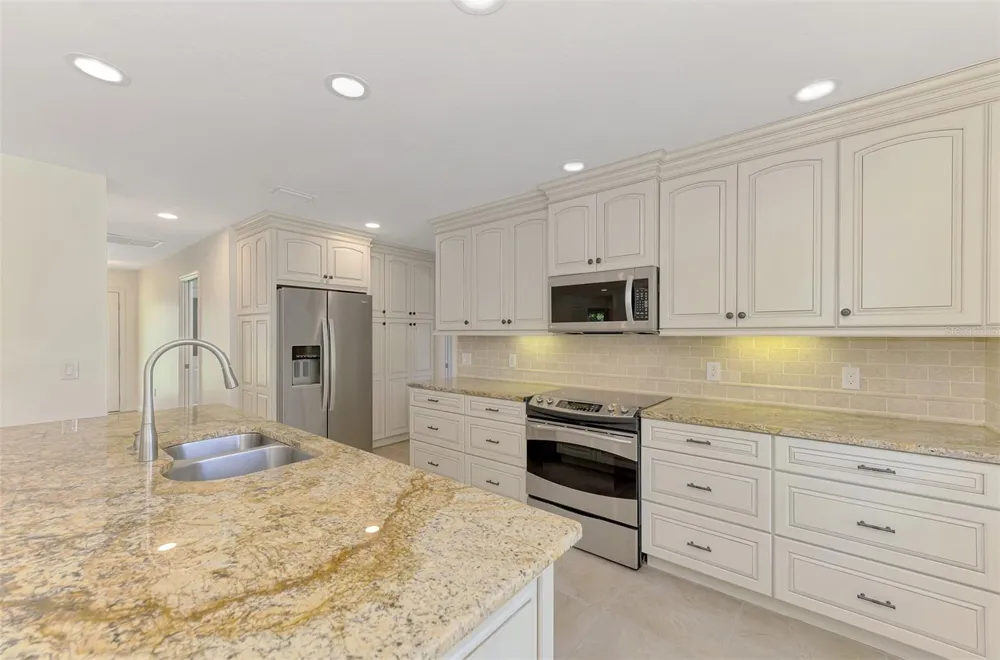 2340 PALMETTO STREET Nokomis, FL 34275