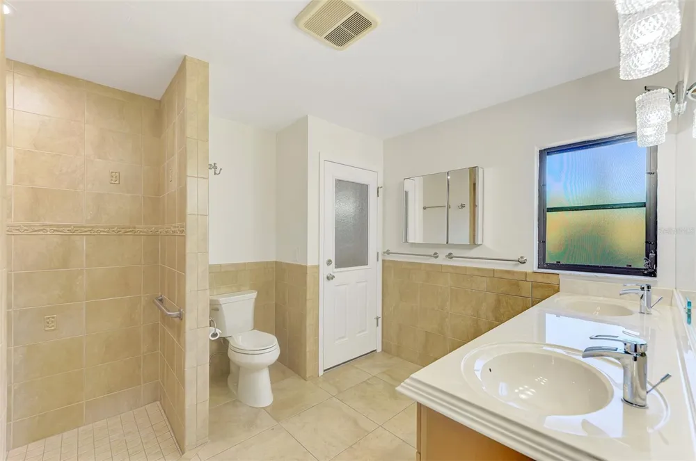 2340 PALMETTO STREET Nokomis, FL 34275