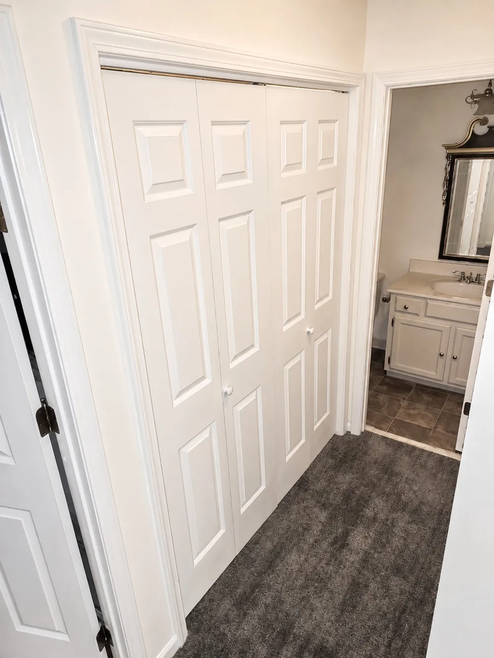 802 Beazer Ln NE Antioch, TN 37013