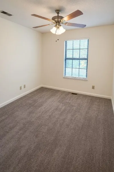 802 Beazer Ln NE Antioch, TN 37013