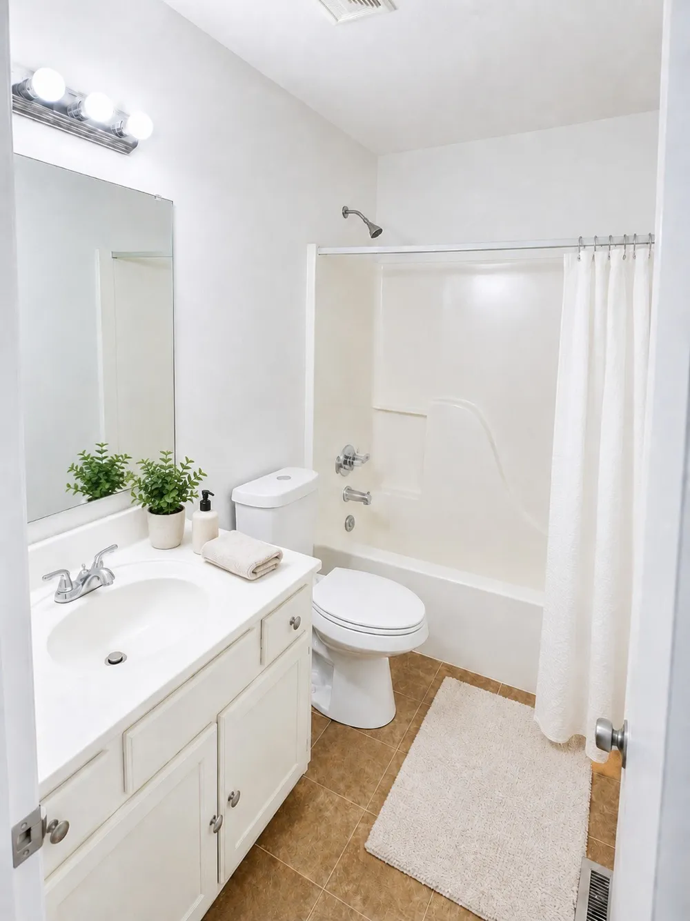 802 Beazer Ln NE Antioch, TN 37013