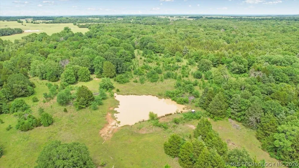 748 Bloomfield Road Hendrix, OK 74741