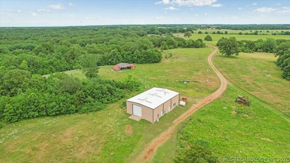 748 Bloomfield Road Hendrix, OK 74741