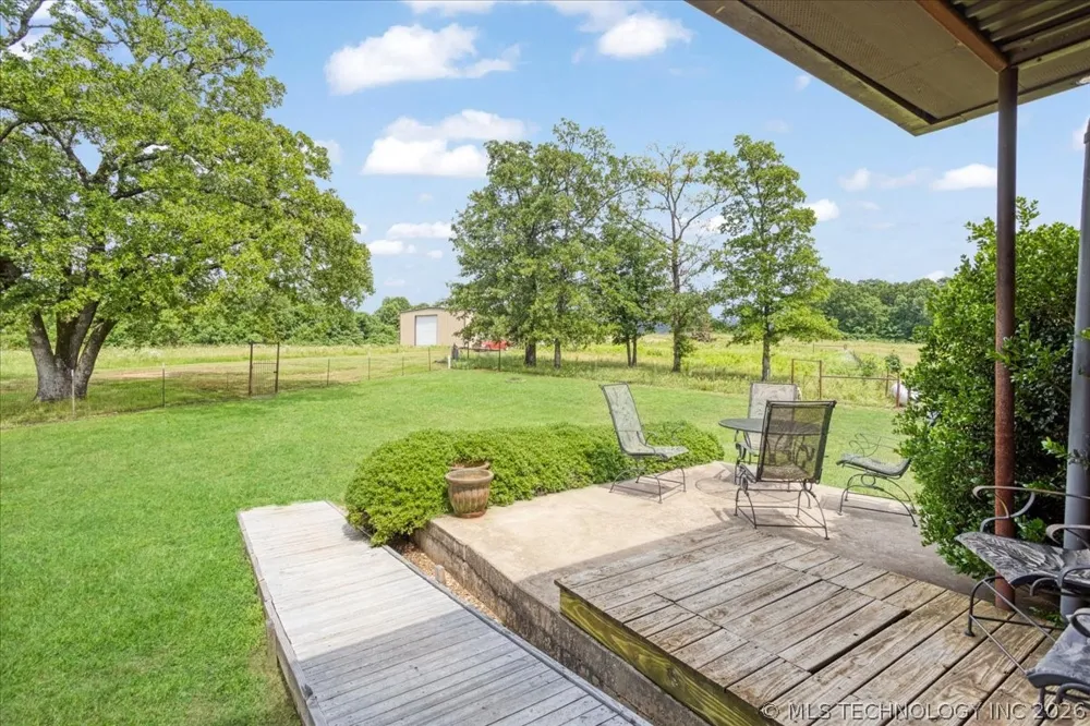 748 Bloomfield Road Hendrix, OK 74741