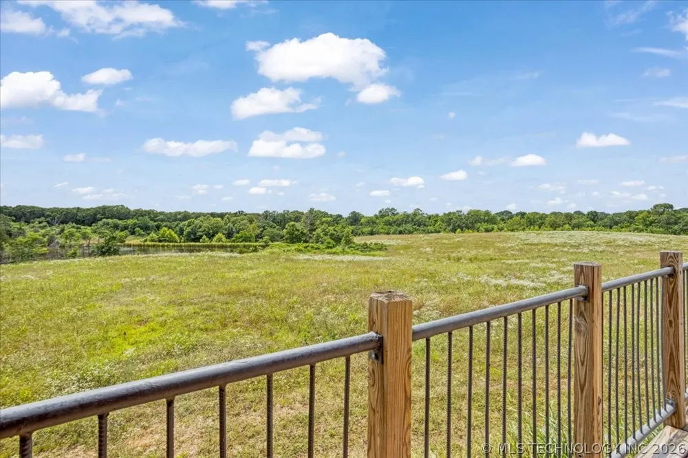 748 Bloomfield Road Hendrix, OK 74741