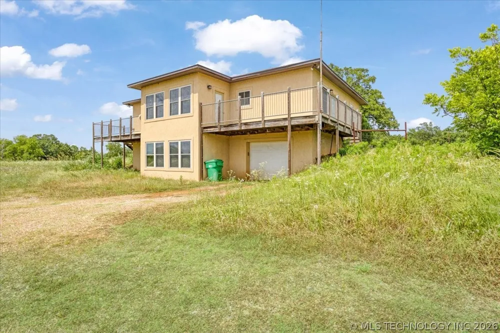 748 Bloomfield Road Hendrix, OK 74741