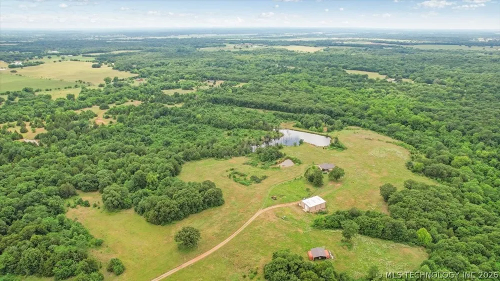 748 Bloomfield Road Hendrix, OK 74741