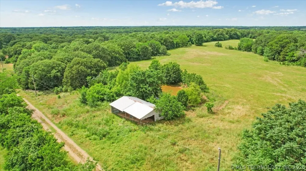 748 Bloomfield Road Hendrix, OK 74741