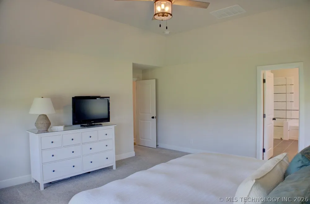 16713 S 1st EastAvenue Glenpool, OK 74033