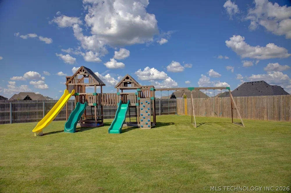 16713 S 1st EastAvenue Glenpool, OK 74033