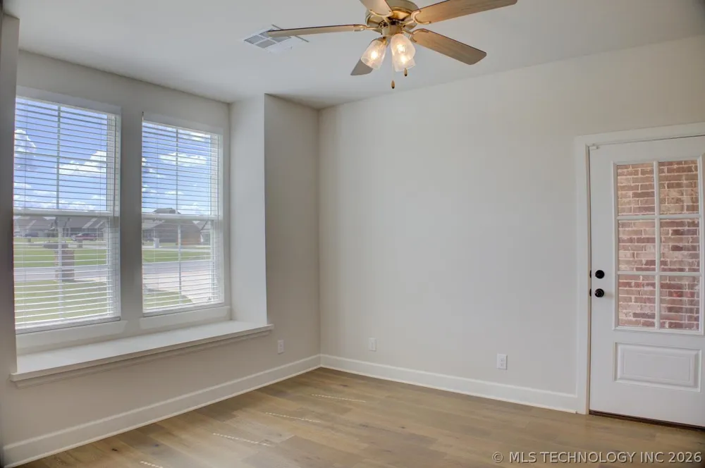 16713 S 1st EastAvenue Glenpool, OK 74033