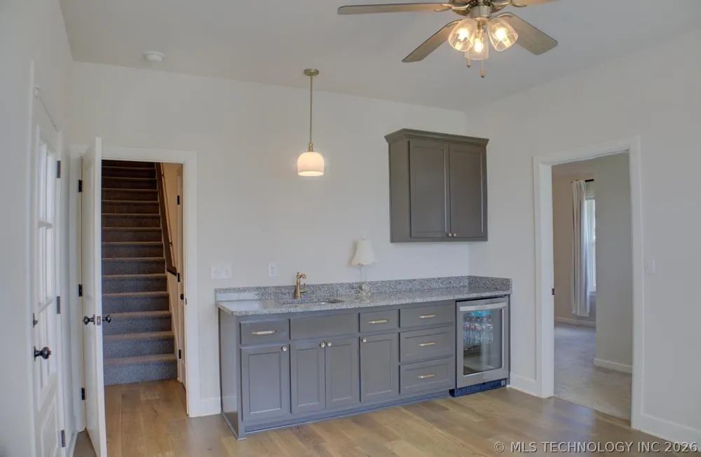 16713 S 1st EastAvenue Glenpool, OK 74033