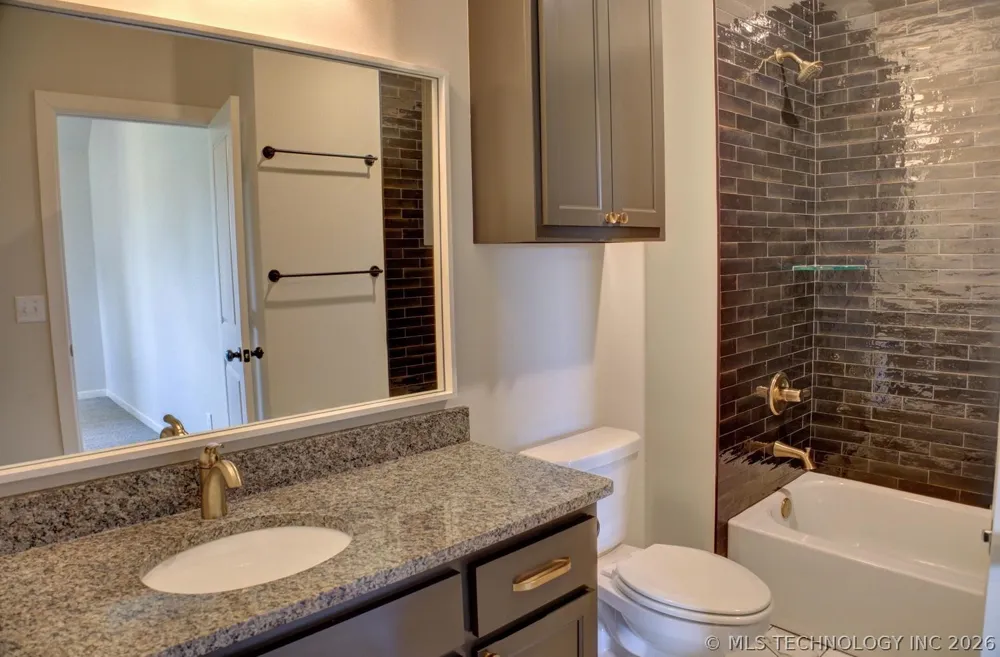 16713 S 1st EastAvenue Glenpool, OK 74033