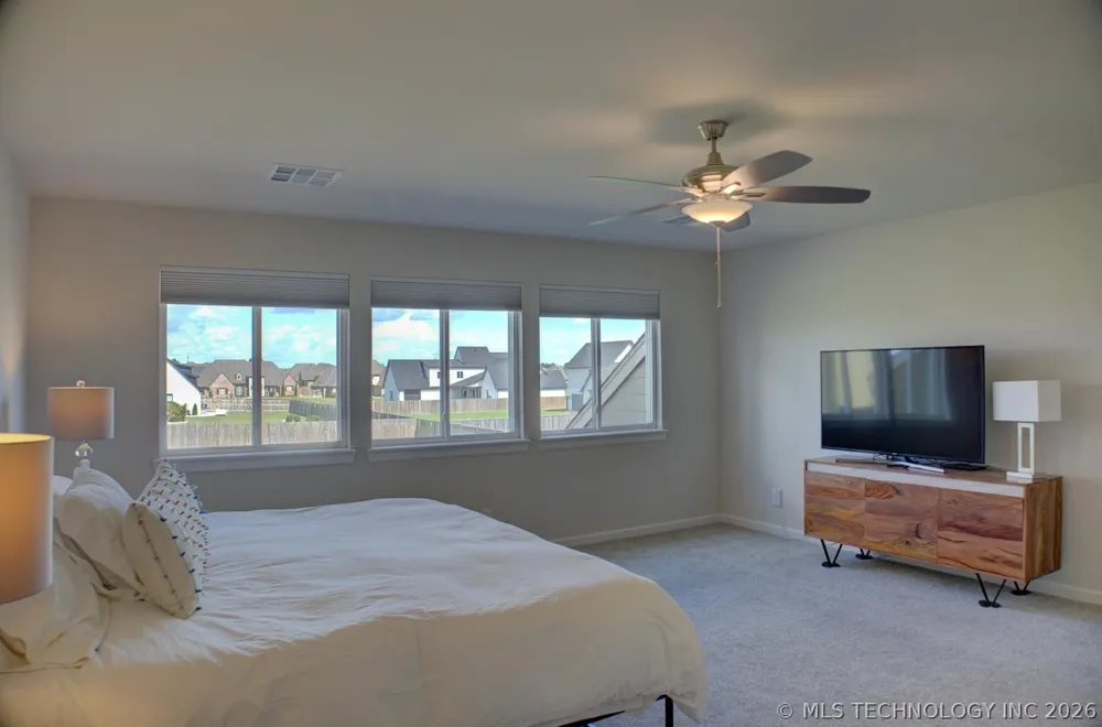 16713 S 1st EastAvenue Glenpool, OK 74033