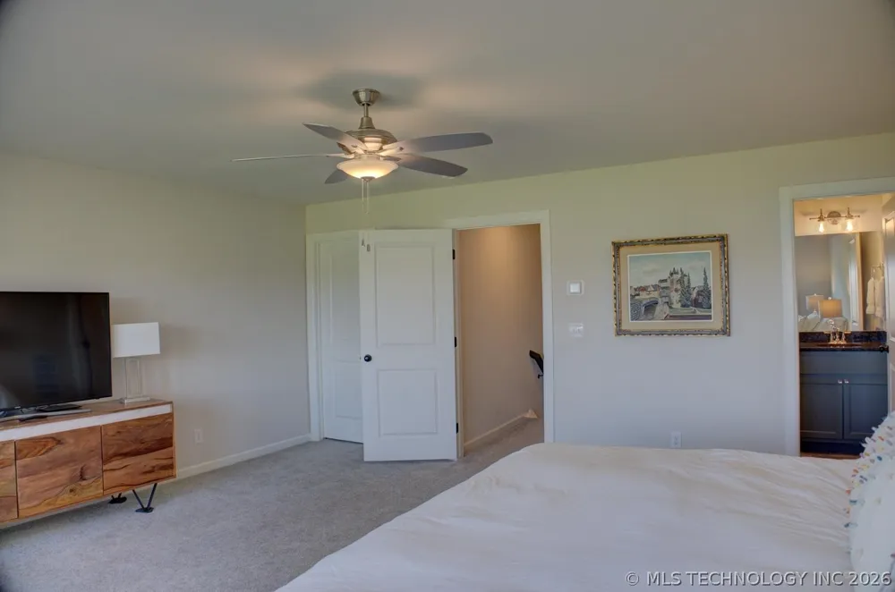 16713 S 1st EastAvenue Glenpool, OK 74033