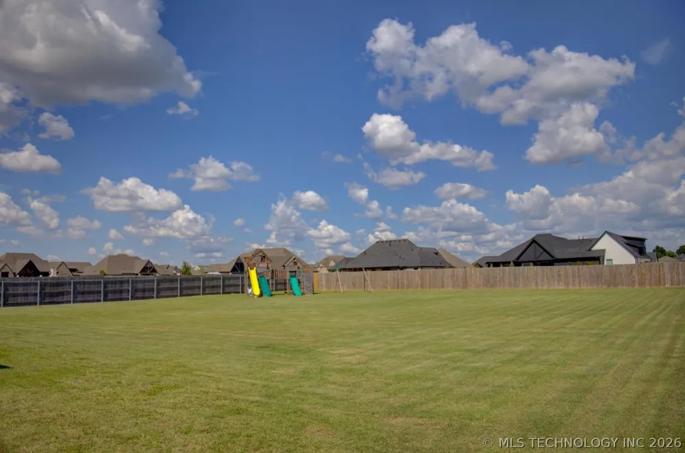 16713 S 1st EastAvenue Glenpool, OK 74033