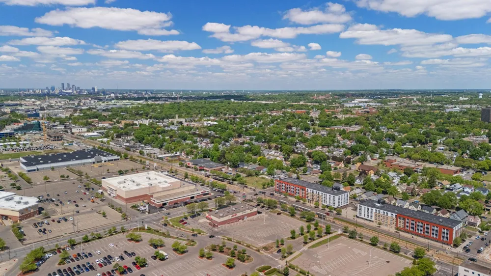 1347 University Avenue W Saint Paul, MN 55104