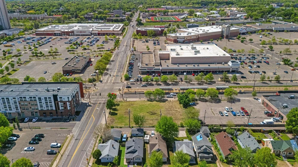 1347 University Avenue W Saint Paul, MN 55104