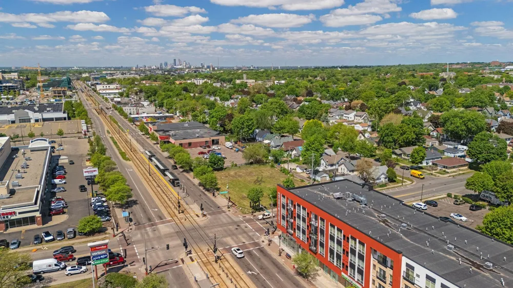 1347 University Avenue W Saint Paul, MN 55104