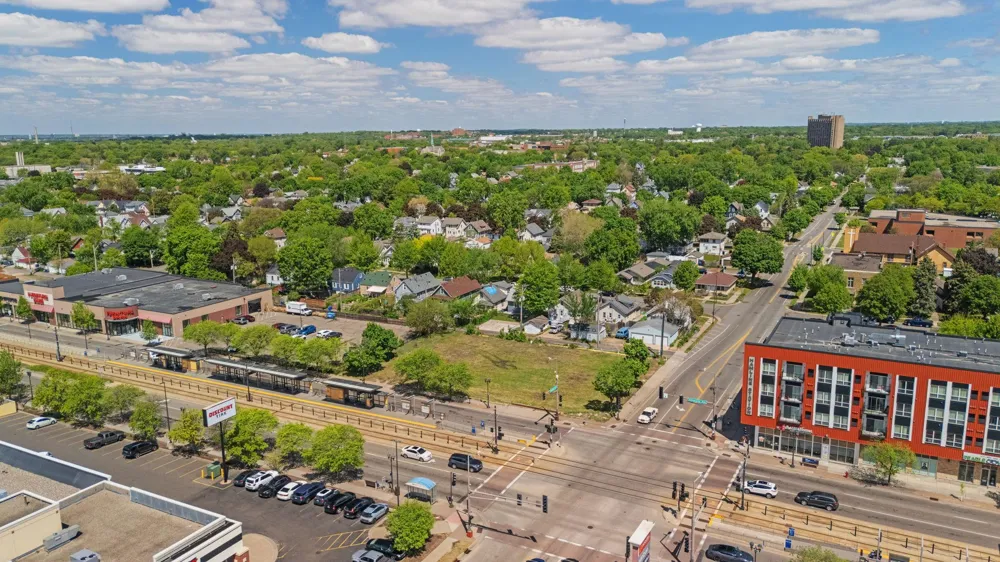 1347 University Avenue W Saint Paul, MN 55104