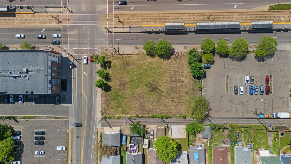 1347 University Avenue W Saint Paul, MN 55104