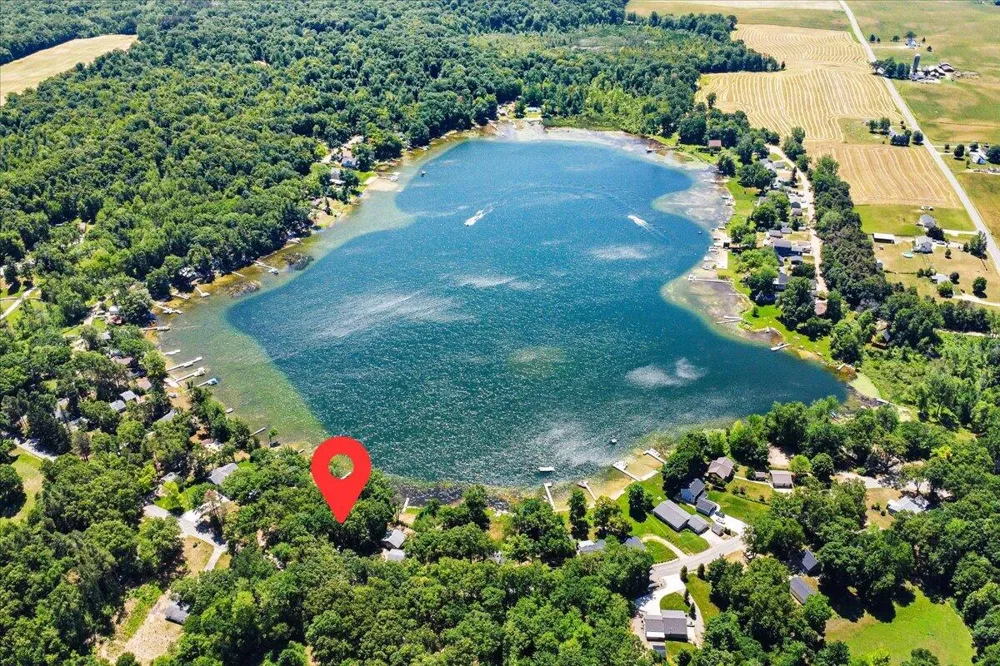 8818 E 128th Street Ensley Township, MI 49343