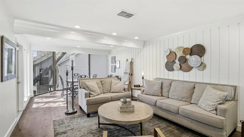 133 World Of Tennis Square Lakeway, TX 78738