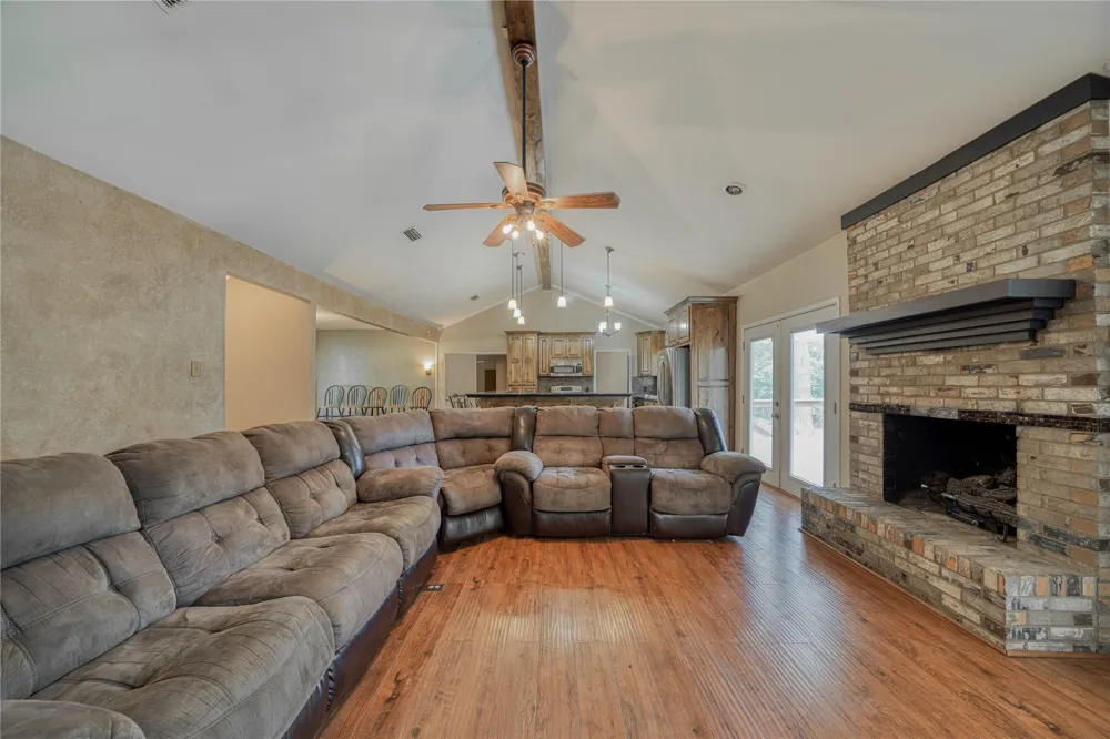 1006 Rikkity Lane Mt Pleasant, TX 75455